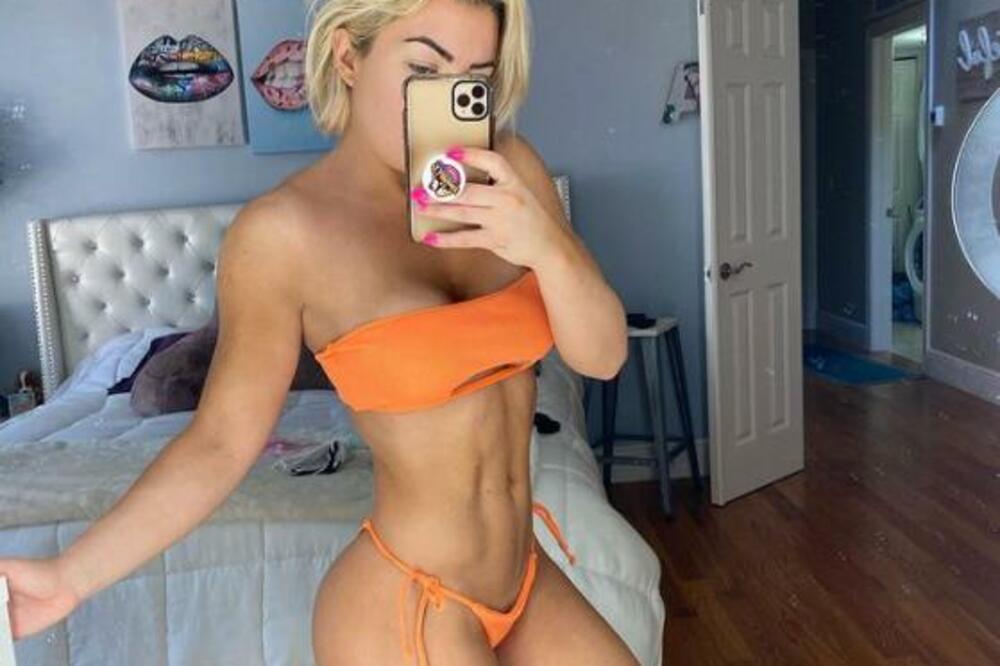 DALA SAVET KAKO DO BRUTALNE ZADNJICE! SA NJOM NEMA ŠALE! Ceo život se trudi da IZGRADI VITKO, ZAVODLJIVO TELO! foto