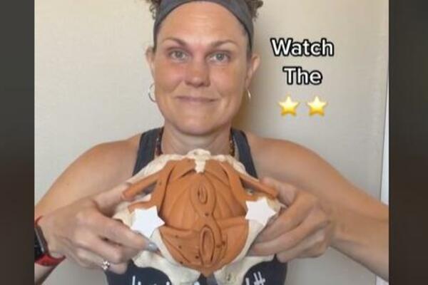 NIJE ZA OSETLJIVE! Žena pokazala kako "STVARNO" izgleda POROĐAJ, izazvala BURU na mrežama (VIDEO)