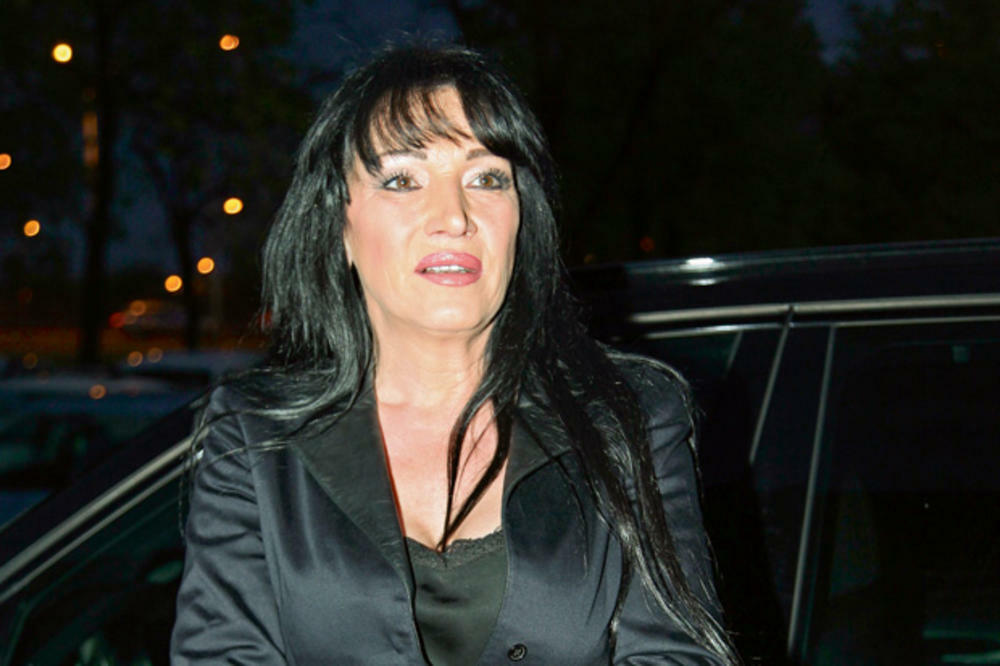 GOCA BOŽINOVSKA ŽESTOKO UDARILA NA DALILU I DEJANA! "Nema ni trunku muškosti u sebi, ON JE PRECRTAN, ZA LEČENJE JE"