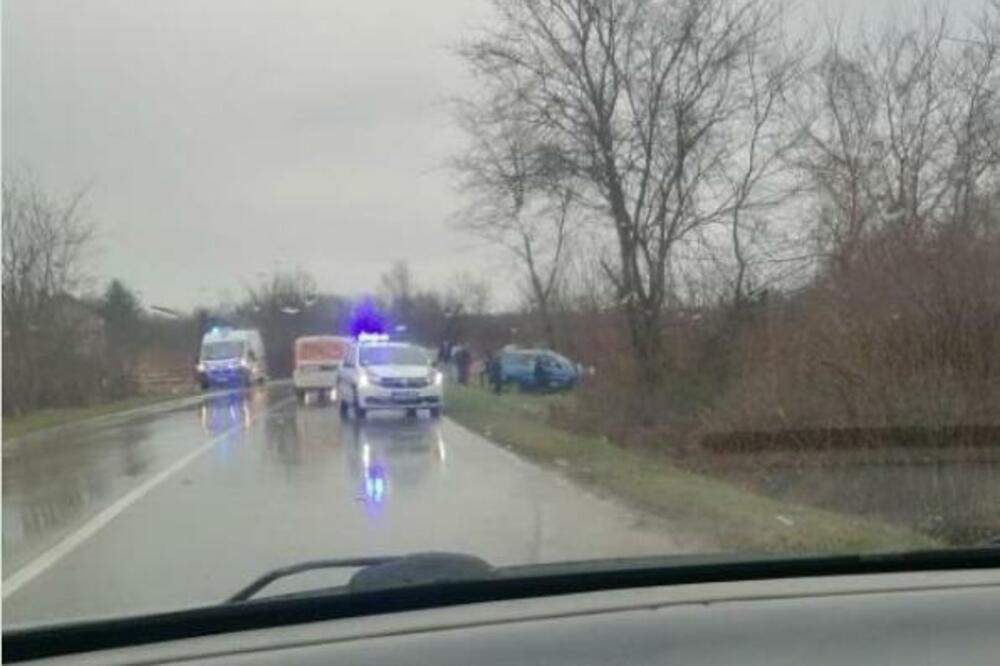 STRAVIČNA SAOBRAĆAJNA NESREĆA KOD POŽAREVCA: Poginuo muškarac