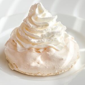 Za nju niko ne bi rekao da je posna! Luda torta bez jaja - raji za najzahtevnija nepca