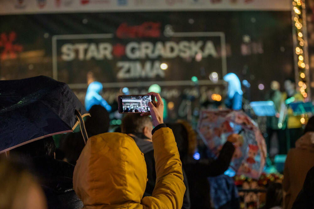SPOJ TRADICIONALNOG I MODERNOG ZVUKA: Balkanika održala koncert za pamćenje na Starogradskoj zimi