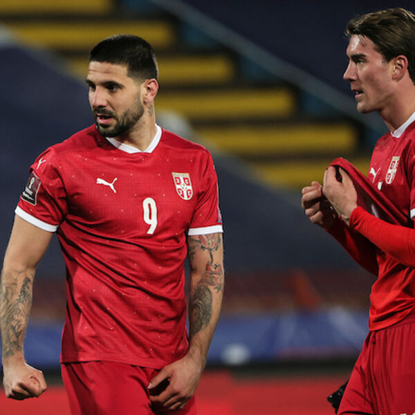 MITROVIĆ I VLAHOVIĆ UTERUJU STRAH U KOSTI! Brazilci više nisu tako GLASNI!