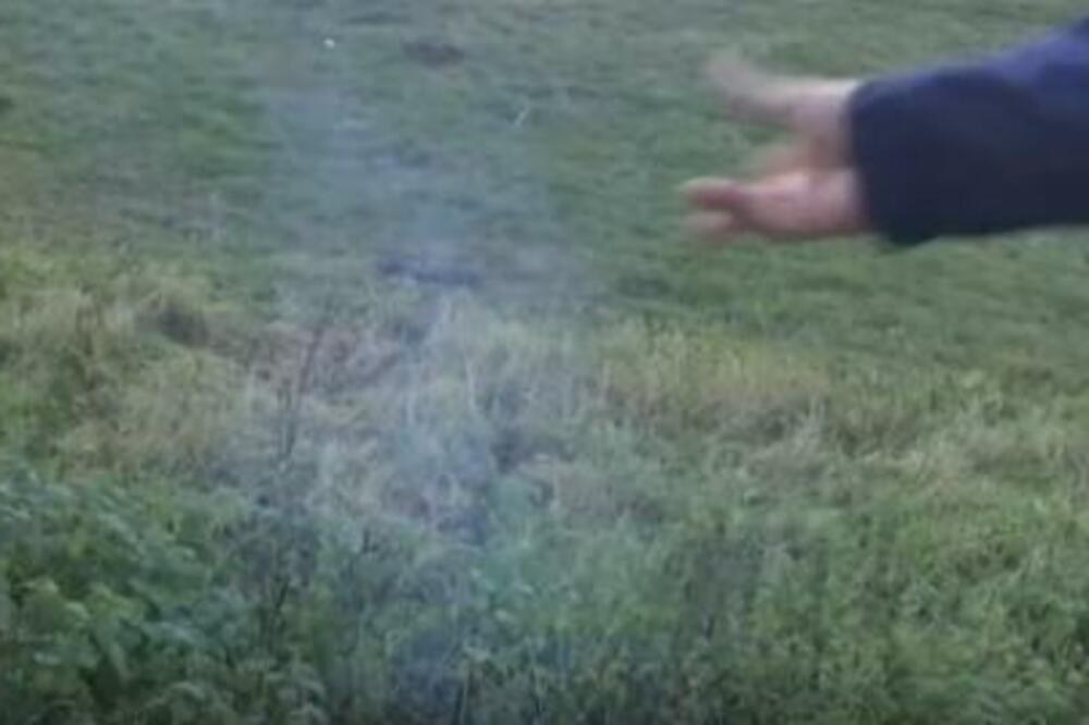 DEČAKU (15) IZ VALJEVA MORALI DA AMPUTIRAJU PRSTE: Zadobio teške povrede od petardi!