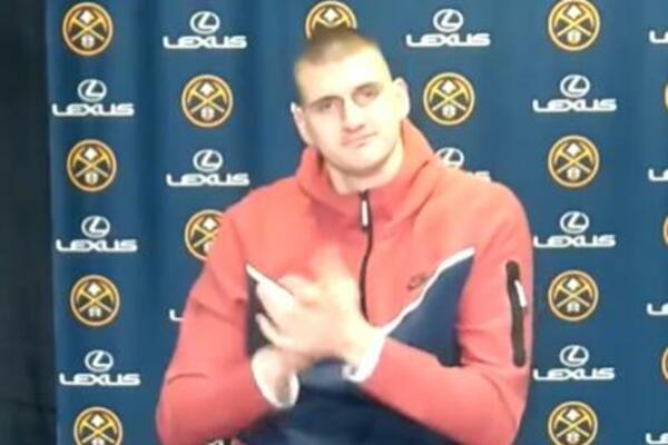 AMERIKANCI PREKINULI PITANJE SRPSKOG NOVINARA: Jokić odmah šmekerski reagovao! (VIDEO)