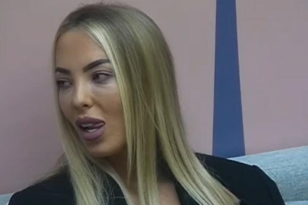 SEKUND JE DELI DO ISPADANJA, A SLOVENKA UBEĐENA DA OSTAJE: Golotinjom je stekla POPULARNOST, a šta će biti VEČERAS?