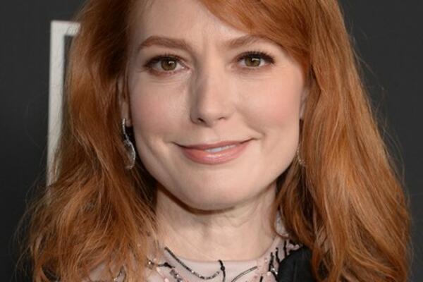 RODITELJI POZNATE GLUMICE SU UMRLI: Zna se POTENCIJALNI UZROK SMRTI!