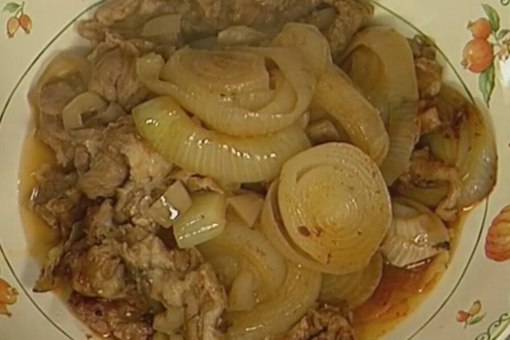 STARINSKO TRADICIONALNO JELO SA JUGA SRBIJE - ČOMLEK: Za PRAVE GURMANE, oduševiće vas RAPSODIJA UKUSA (RECEPT)