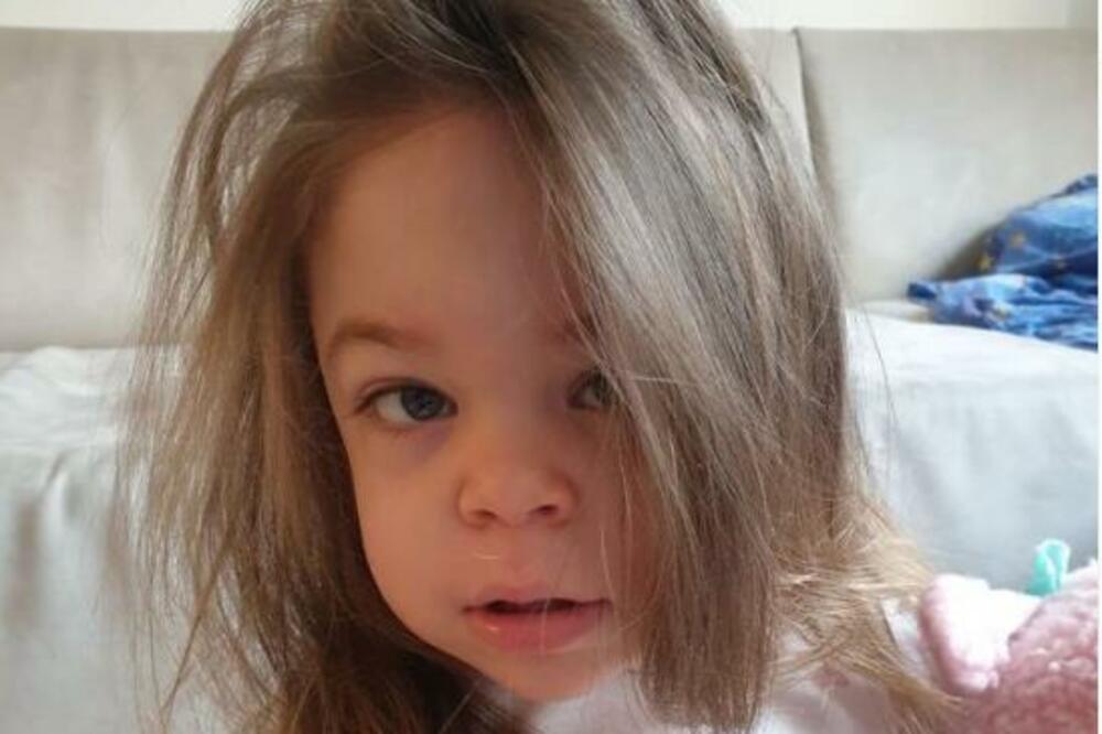 STIŽU LEPE VESTI: Pronađen je donor za transplantaciju koštane srži za malu Elenu, fali samo novac!