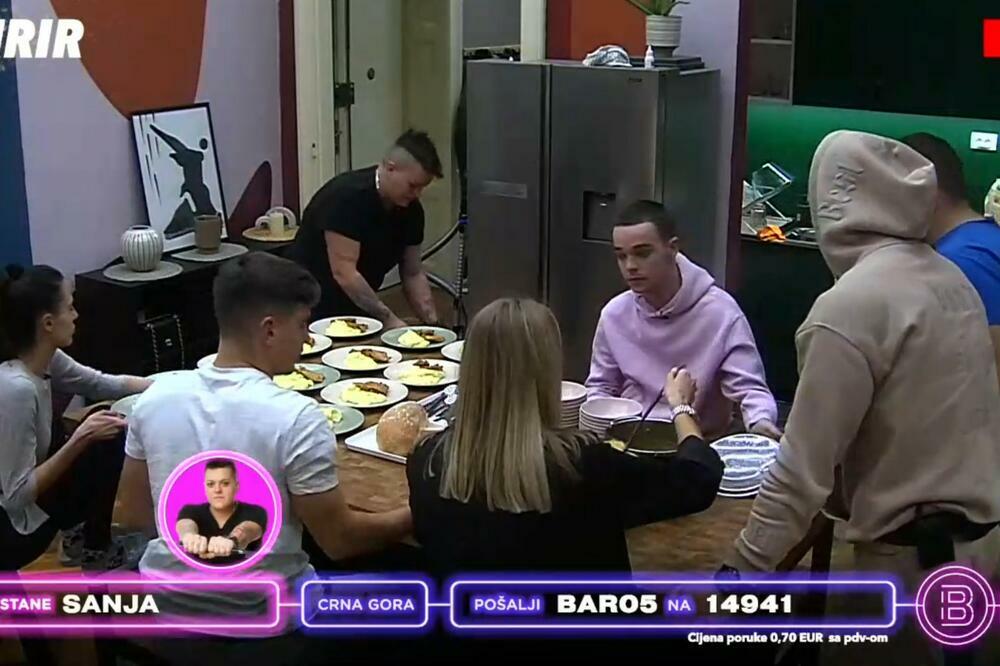 UŽIVO UKLJUČENJE U BAR NAKON BURNOG DANA! Kreće LUDNICA, svi na KURIR TV!