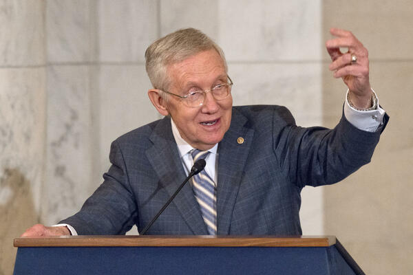 UMRO JE, UPRAVO JE SAOPŠENO! Bajden se HITNO OGLASIO (FOTO/VIDEO)