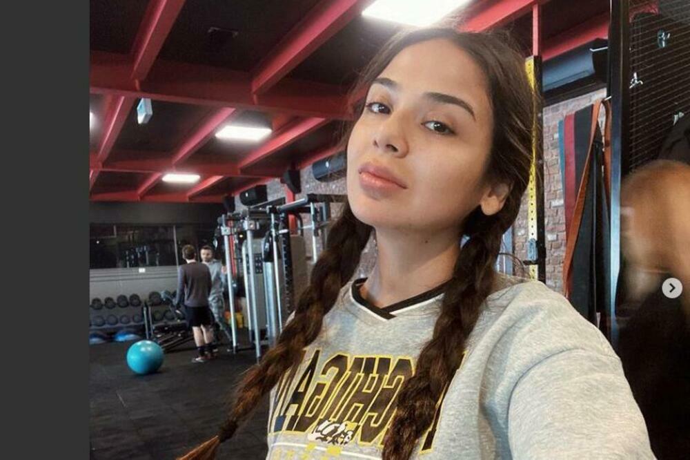 MLADA TURKINJA UHAPŠENA! Razlog je TUŽAN (FOTO/VIDEO)