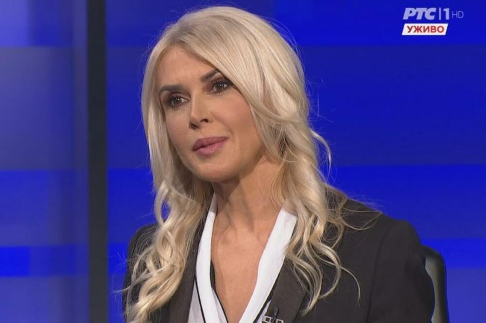 SVI JE ZNAMO VEDRU I NASMEJANU! Voditeljka je imala TRAGIČAN ŽIVOT, nakon DVE VELIKE TRAGEDIJE nastavila je DALJE