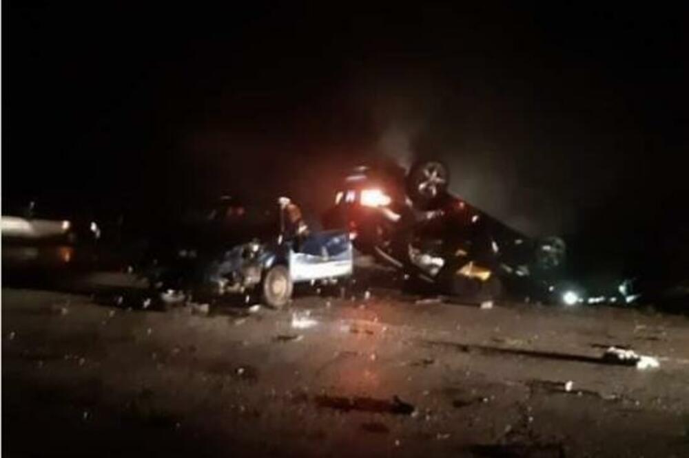 TRAGEDIJA KOD OBRENOVCA: U sudaru bagera i automobila poginula osoba!