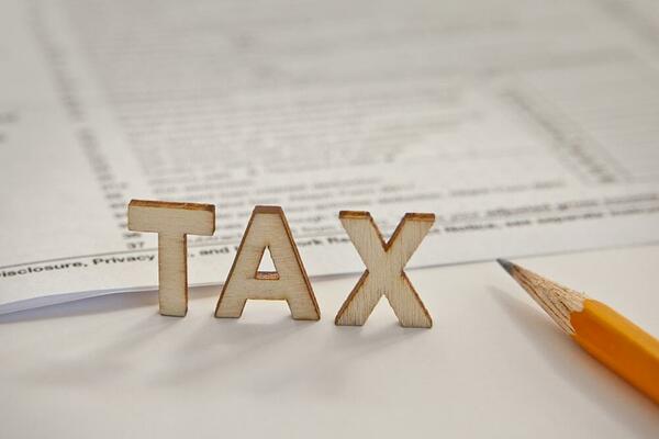 Kina uvodi nove mere za smanjenje poreza na dohodak