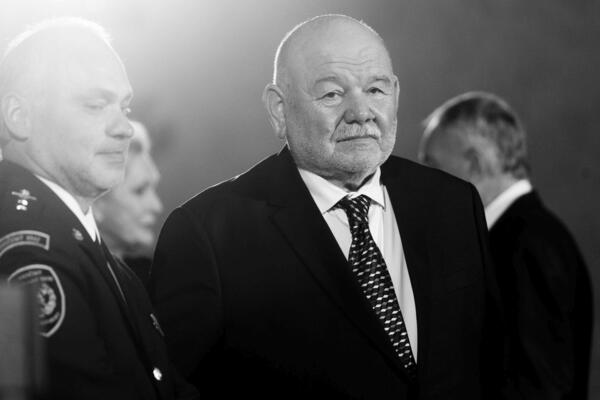 TUŽNA VEST: Preminuo šestostruki šampion, jedan od NAJBOLJIH SVIH VREMENA!