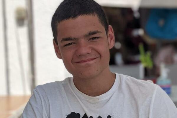 "KRENUO JE KOD MENE, ALI NIKADA NIJE STIGAO, NESTAO JE": Devojka nestalog Vojina (17) iz Beograda za ESPRESO! FOTO