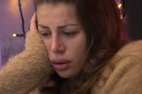 NESTALA STRUJA U RIJALITIJU, A ONDA SU NAŠLI MRTVOG UČESNIKA U GARDEROBERU: Dalila VRIŠTI pa priznaje ISTINU!