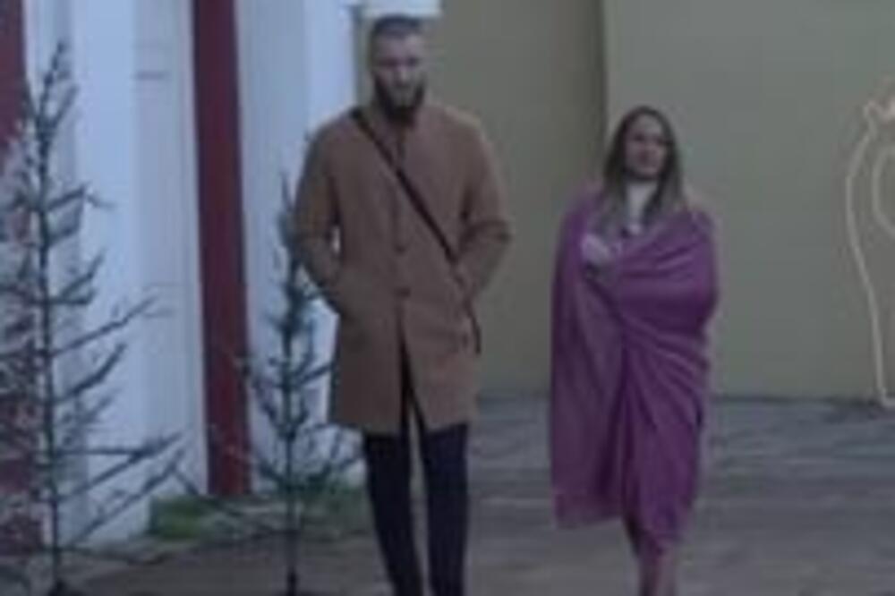 ONA JE DOMINANTNA! Ana NAPRAVILA POMETNJU Mensuru, pa mu stavila do znanja da ONA VODI GLAVNU REČ! (VIDEO)