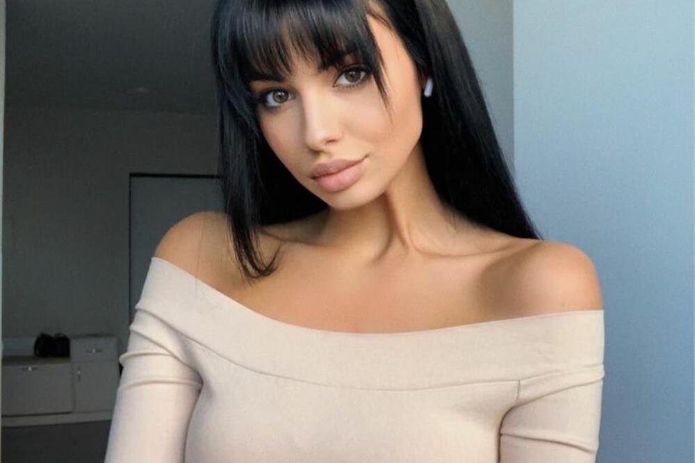 KRISTININA HALJINA KOŠTALA ZAMENIKA MINISTRA RAZREŠENJA FUKCIJE! Oglasila se, njena poruka šokira (FOTO)