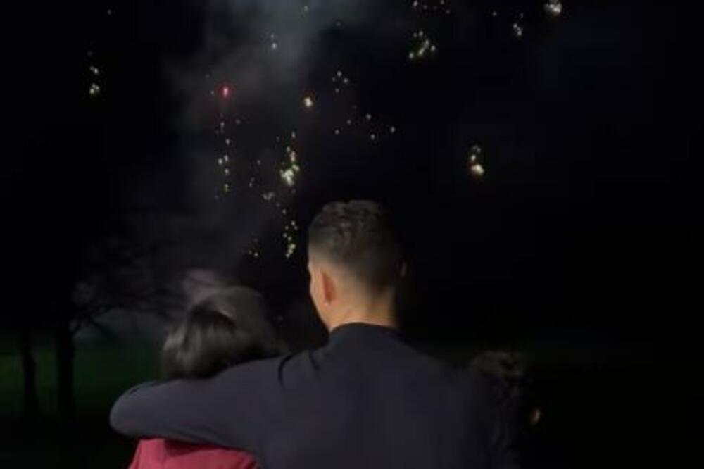 VIŠE NEGO NEOBIČAN DETALJ SA RONALDOVE NOVOGODIŠNJE FOTKE! Porukom se setio Juventusa, a posebno obradovao Đavole!