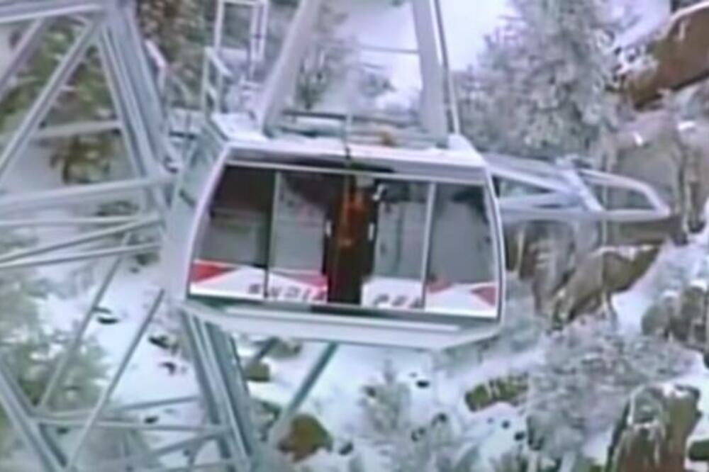 AKCIJA SPASAVANJA: Ostali zaglavljeni preko noći u zaleđenim gondolama (VIDEO)