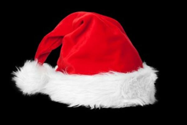 ĆUBA NA KAPI IPAK IMA SVOJU SVRHU I BIZARNA JE: Uopšte niste bili svesni šta NOSITE na glavi