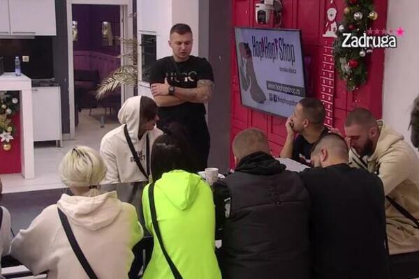 Karić na sva usta hvali Frana Pujasa!