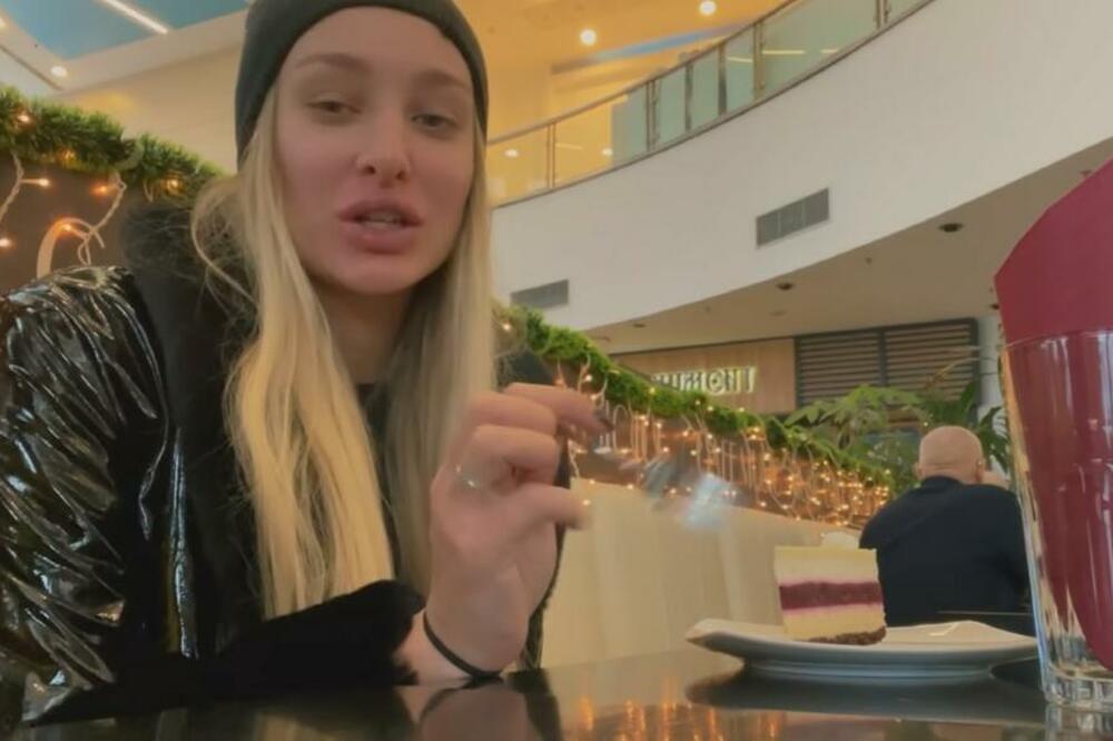 LUNA ĐOGANI NE MOŽE DA SPAVA VEĆ NOĆIMA: Javno je objavila OVE FOTKE pa je svima postalo JASNO!