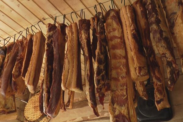 OVAJ SPECIJALITET SA ZLATIBORA SVI MASOVNO TRAŽE: Nema boljeg u srpskim KRAJEVIMA, davićete se u njemu non-stop