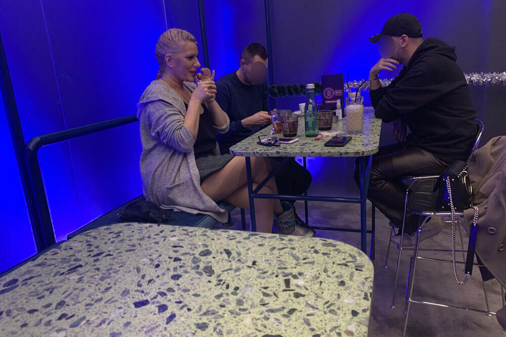 RIJALITI MAMA NAPRAVILA HAOS U "BARU": Popila NAJBOLJU KAFU u gradu, puna pozitivnih utisaka o učesnicima!