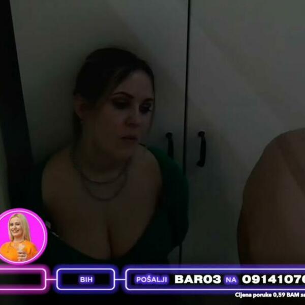 ČISTA EROTIKA! VRUĆ RAZGOVOR KRISTINE I DAVORA USRED BELA DANA: Zaboravili na KAMERE pa se malo opustili!