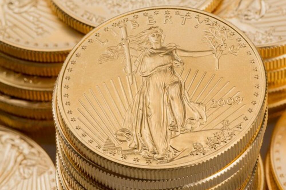 NOVČIĆI KOJI ODAJU POČAST VELIKIM ŽENAMA! Ove DAME su se našle na LISTI 2022. godine (FOTO)