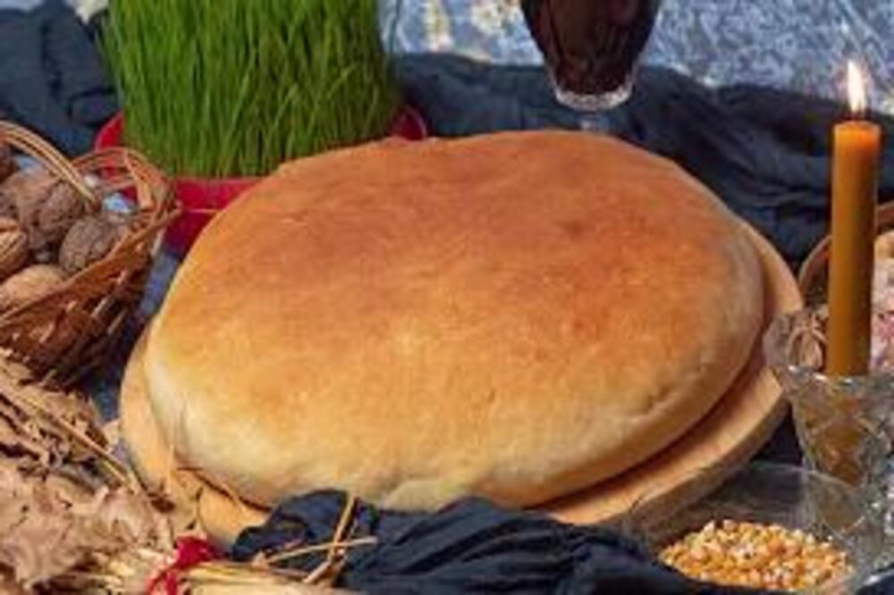 OVA NAMIRNICA MORA DA SE NAĐE NA CENTRALNOM MESTU ZA BADNJE VEČE: Simbolizuje VAŽNU stvar za porodicu, OBAVEZNA JE