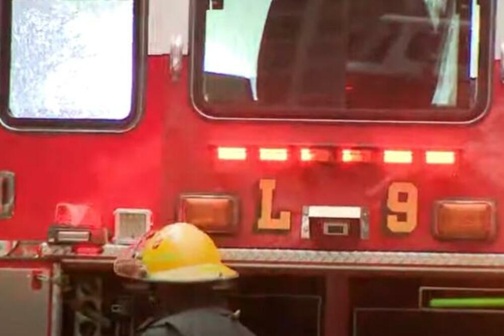 STRAŠAN POŽAR U VALJEVU: Gori 6 lokala kod Narodnog muzeja!