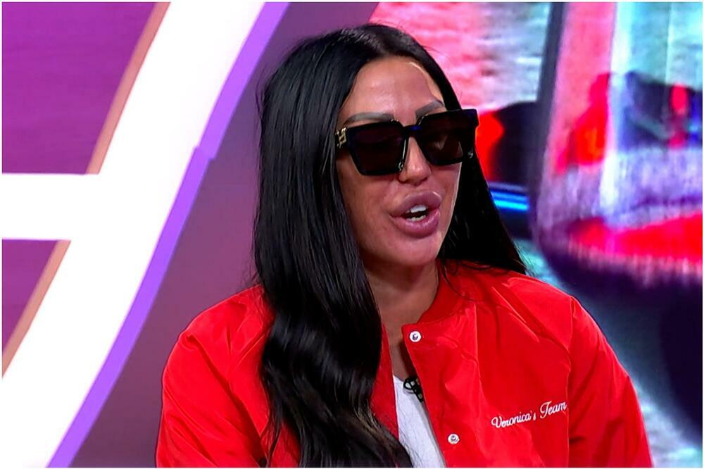 PLAVA, BEZ TRUNKE SILIKONA, PRESLIKANA MAJKA! Isplivala ŠOK fotka Tijane Ajfon: Išla je na TOTALNI REMONT! (FOTO)