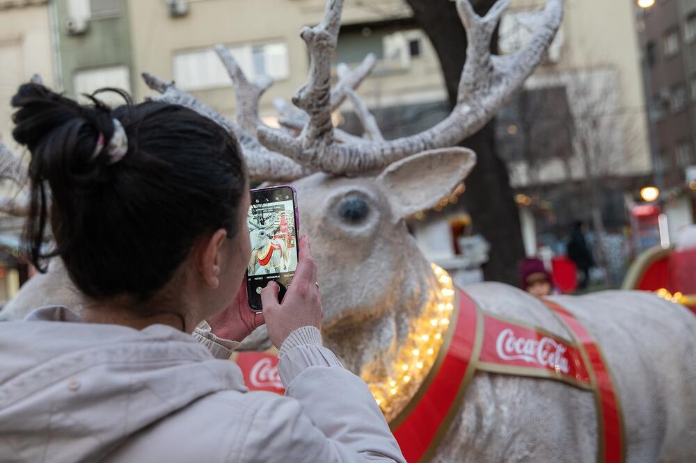 VOLIŠ DA FOTKAŠ I IMAŠ MOĆ ZAPAŽANJA? Prepusti se kreativnosti i učestvuj u trci za osvajanje vrednih nagrada