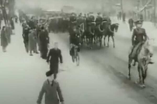 BOŽIĆ U BEOGRADU ZA VREME NEMAČKE OKUPACIJE! Ovako se obeležavao najradosniji praznik 1944. godine, NEVEROVATNO