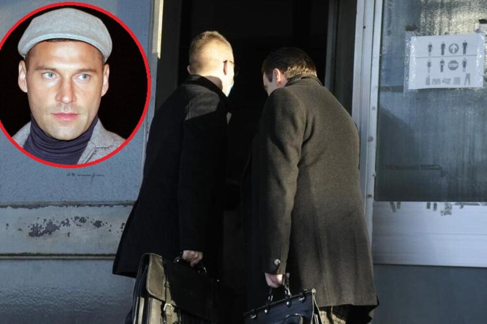 STIGLI TOŠIĆEVI ADVOKATI! (FOTO)