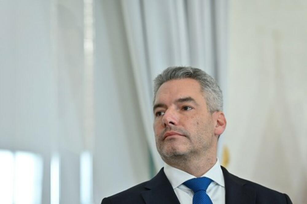 "NIJE U SKLADU SA REALNOŠĆU": Austrijski kancelar protiv SANKCIJA na uvoz gasa iz RUSIJE!