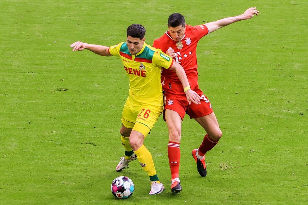 REPREZENTATIVAC SRBIJE NAPUSTIO BUNDESLIGU: Sledeća stanica - Hrvatska!?