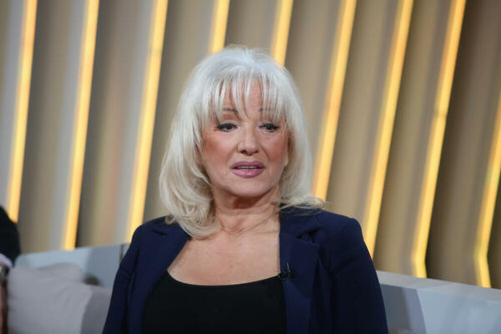VERA MATOVIĆ SVAKI DAN TRČI, A IMA 76 GODINA: Živi ZDRAV život, OVO je recept koji SVAKA ŽENA mora da čuje