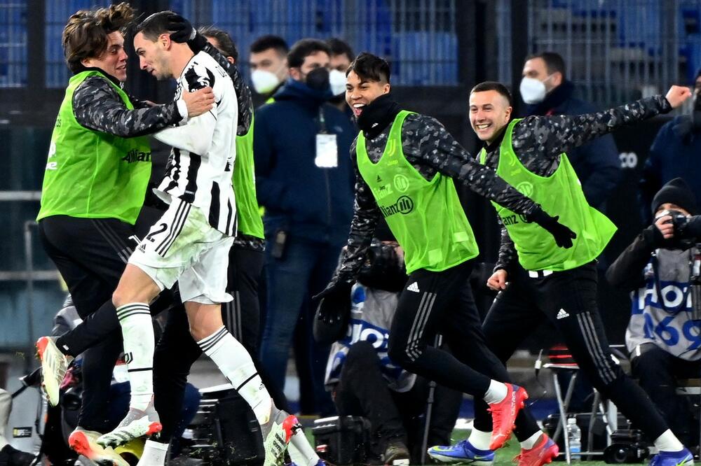 VLAHOVIĆ ĆE IMATI PRAVU PODRŠKU U NAPADU: Juventus će biti znatno jači za revanš protiv Viljareala!