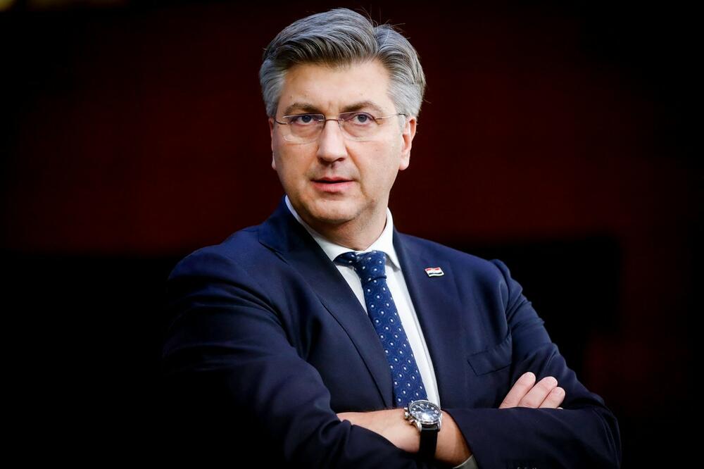 "2020. JE GODINA ODLUKE": Plenković predstavio Predlog zakona o uvođenju EVRA kao službene valute