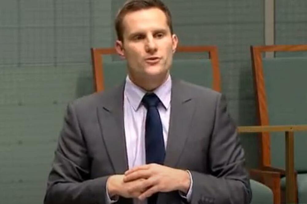 NOVAKOVI ADVOKATI REAGOVALI: Ministar imigracija NEĆE ni danas doneti odluku!