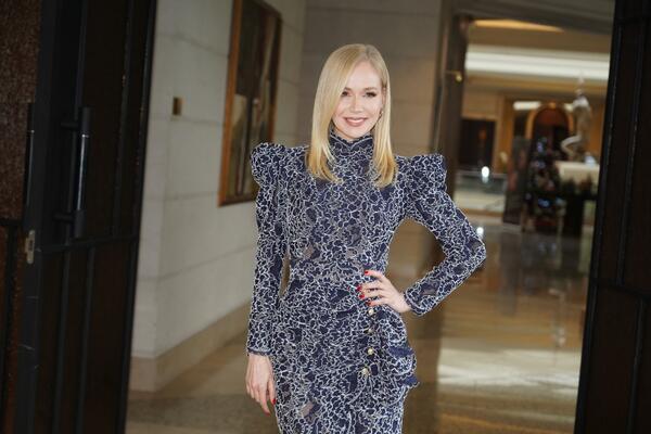 KO IMA DA PLATI ON JE BAŠ BOGAT! Otkriveni HONORARI poznatih za SVADBE: Ozbiljna cifra od koje ćete se ZABEZEKNUTI