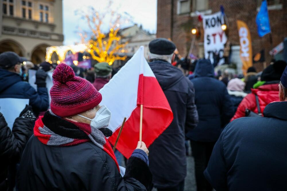 OTPUŠTEN POLJSKI DIPLOMATA: Zakon o holokaustu nazvao glupim, SKANDAL!