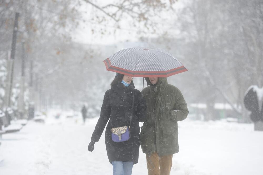 Stiže nam drastična promena vremena! U ovaj deo zemlje stiže i sneg, a onda... pazite samo ovaj obrt!