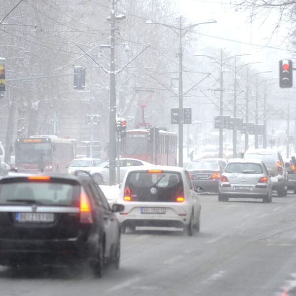 DA LI ZNATE ŠTA JE CRNI LED? Najveća ZAMKA i opasnost za vozače, može da izazove FATALNE nesreće - NEVIDLJIVI UBICA