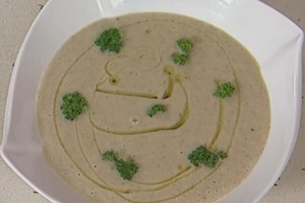 ČORBA OD PEČURAKA KOJA PODIŽE IMUNITET: Krajnje je vreme da je spremite (RECEPT) (VIDEO)